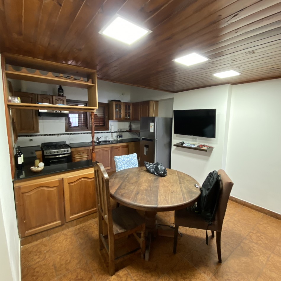 Chalet 5 Ambientes - Ciudad Evita