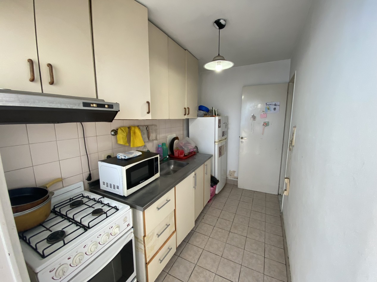 Departamento 4 ambientes c/cochera, B° Esporal - Ciudad Evita
