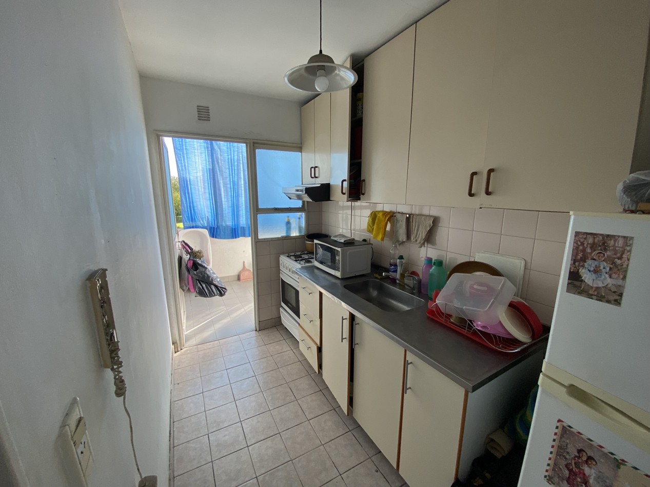 Departamento 4 ambientes c/cochera, B° Esporal - Ciudad Evita