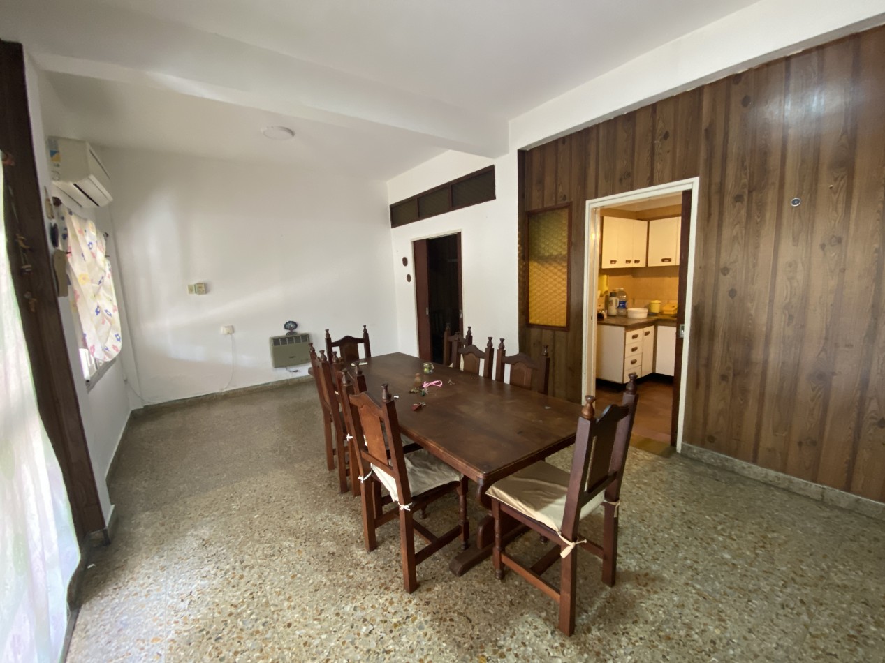 Casa en Alquiler de 2 Dorm. C/ Cochera en Villa Madero