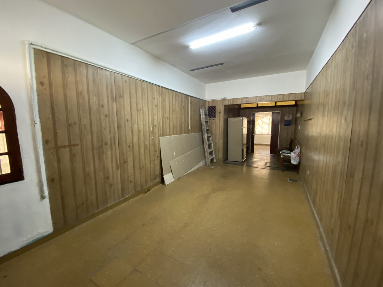 Casa en Alquiler de 2 Dorm. C/ Cochera en Villa Madero