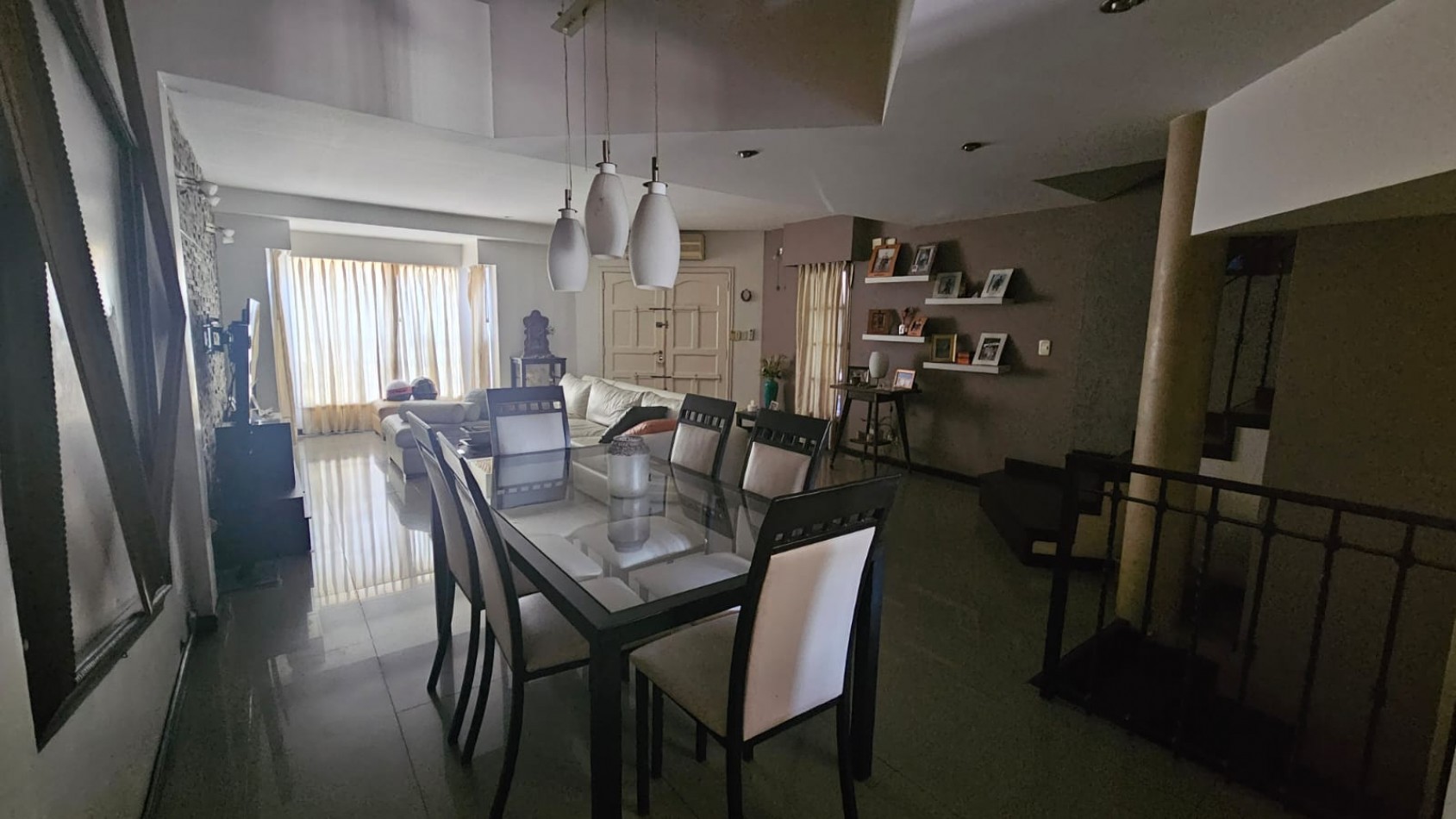 Casa 5 ambientes con piscina, Ramos Mejia