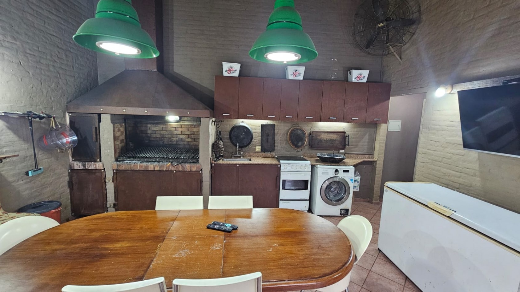 Casa 5 ambientes con piscina, Ramos Mejia