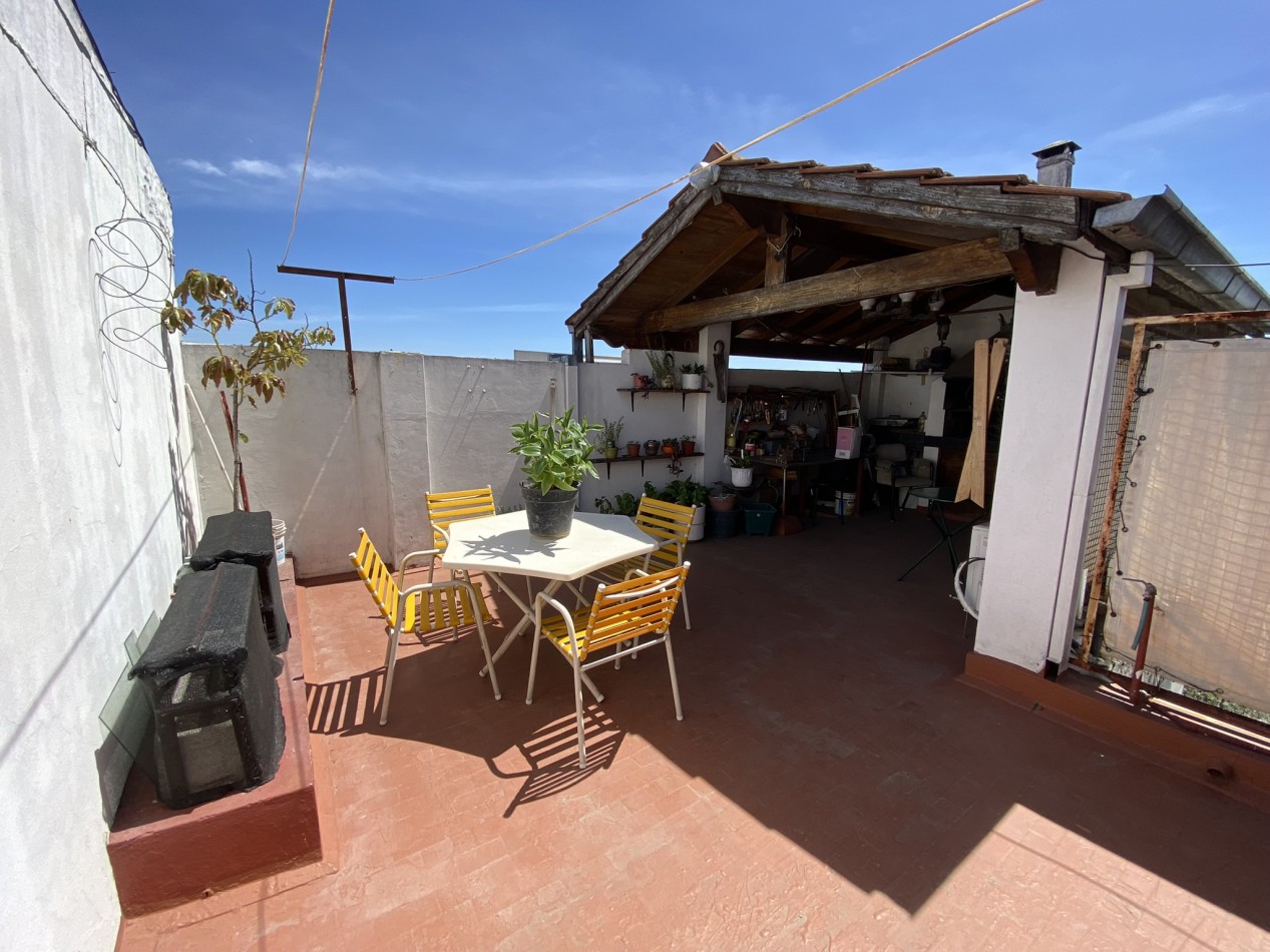 Departamento en Venta de 3 Dorm. en Ramos Mejia
