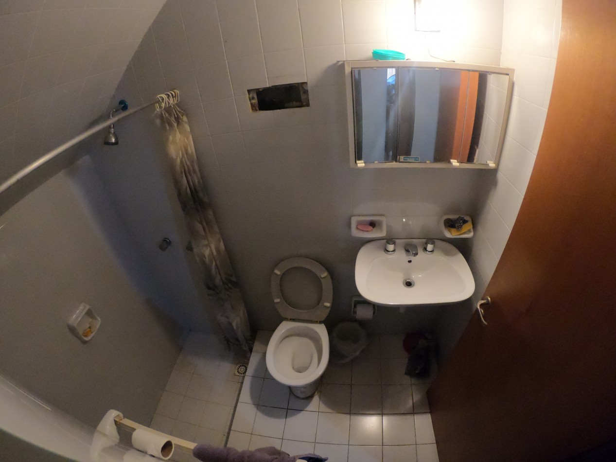 Casa en Venta de Dos Plantas - B. Cotevi