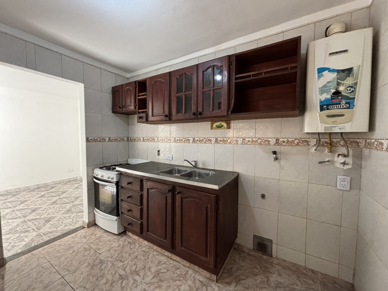 Departamento en planta baja 3 ambientes, Ciudad Evita