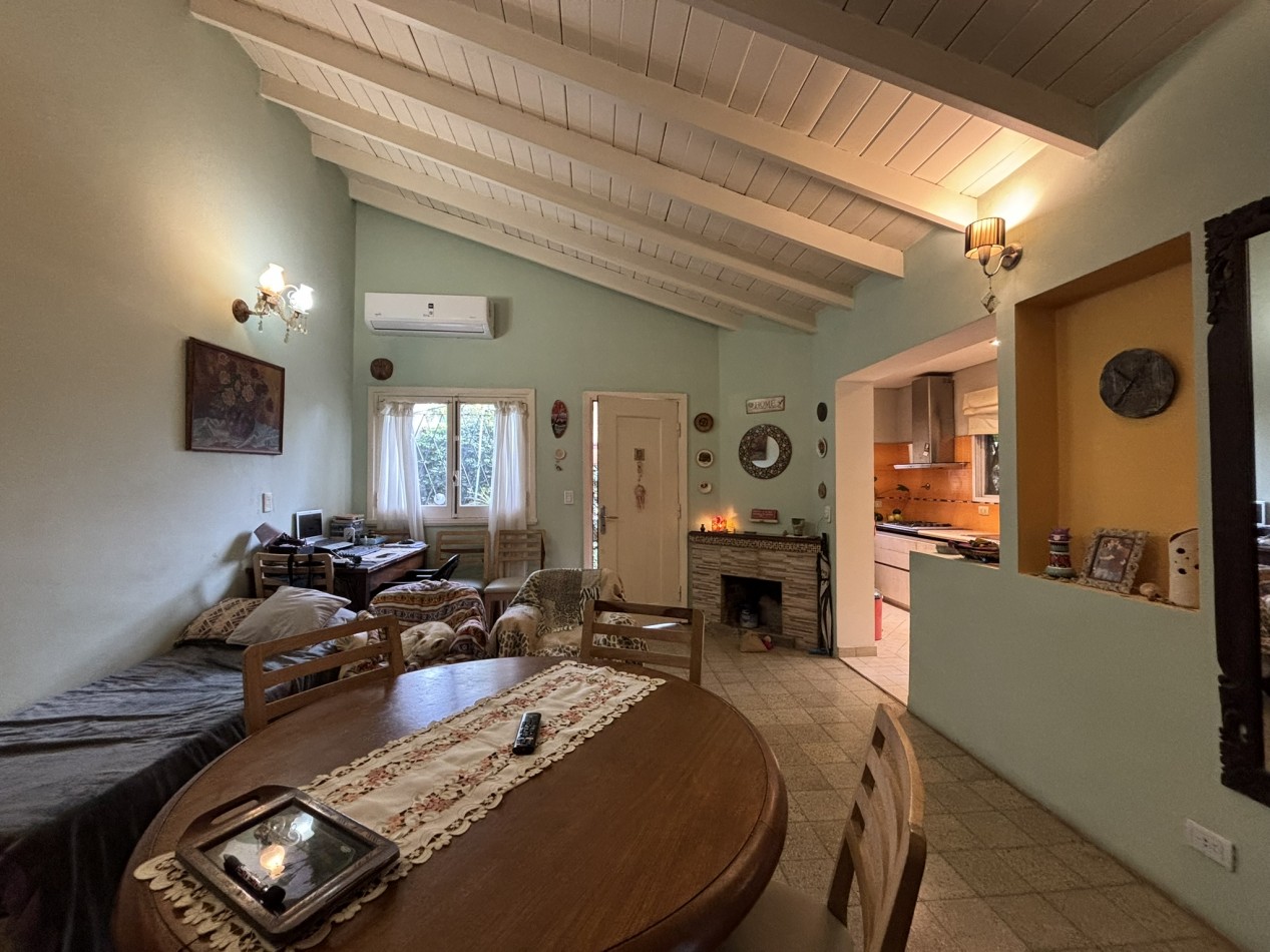 Chalet en Venta de 2 Ambientes en Rotonda - Ciudad Evita