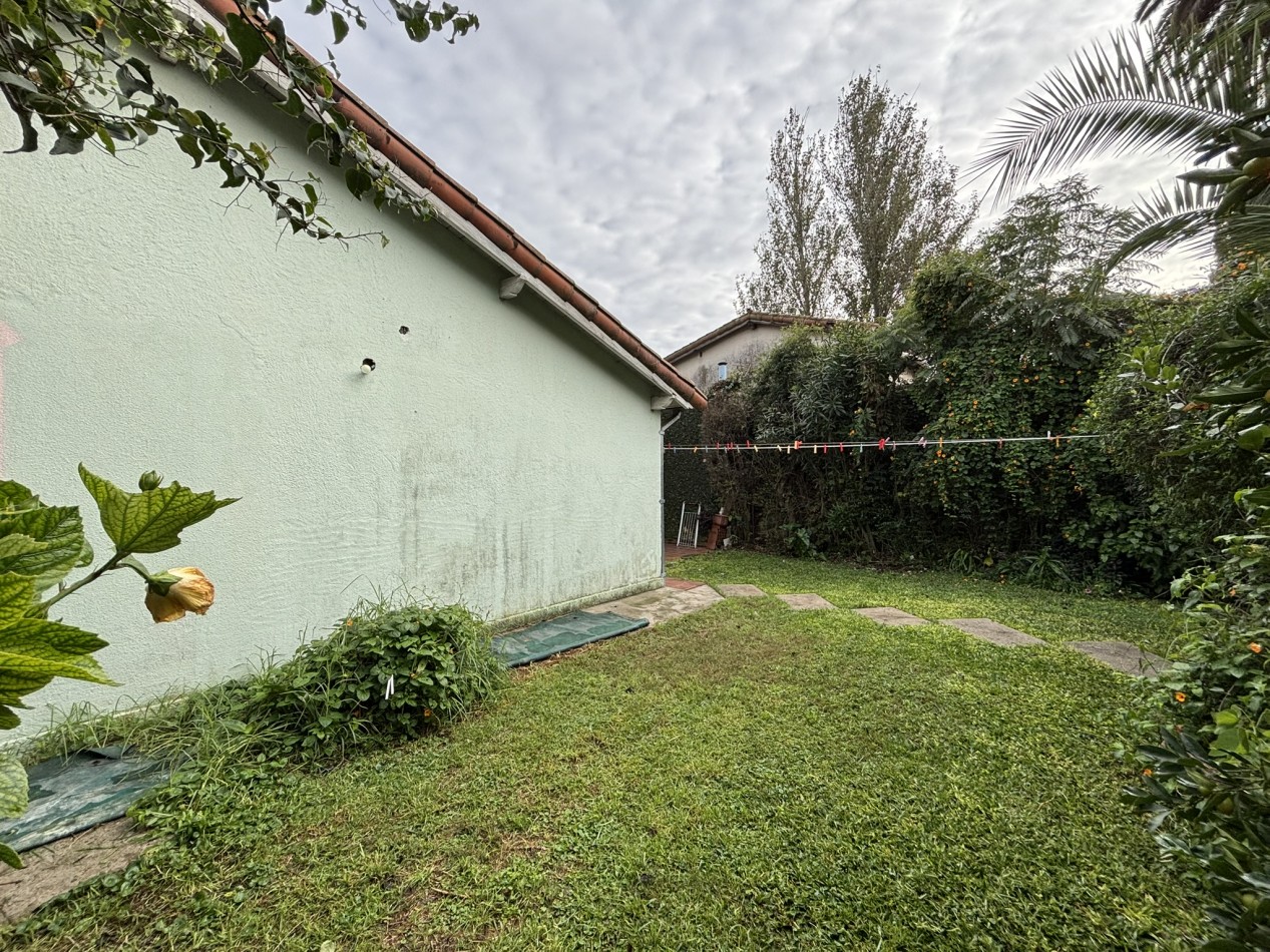 Chalet en Venta de 2 Ambientes en Rotonda - Ciudad Evita