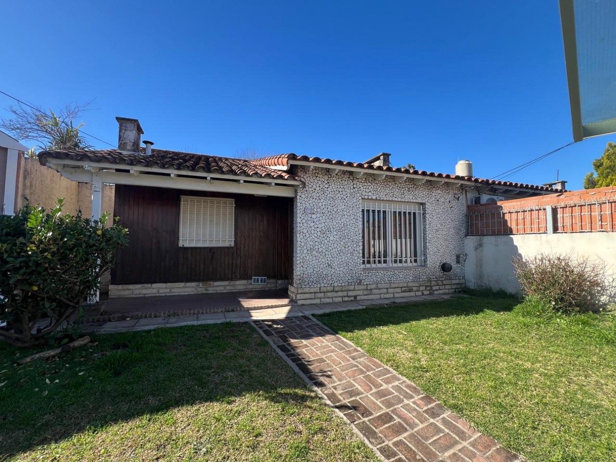 Casa en alquiler de 2 ambientes en Ciudad Evita