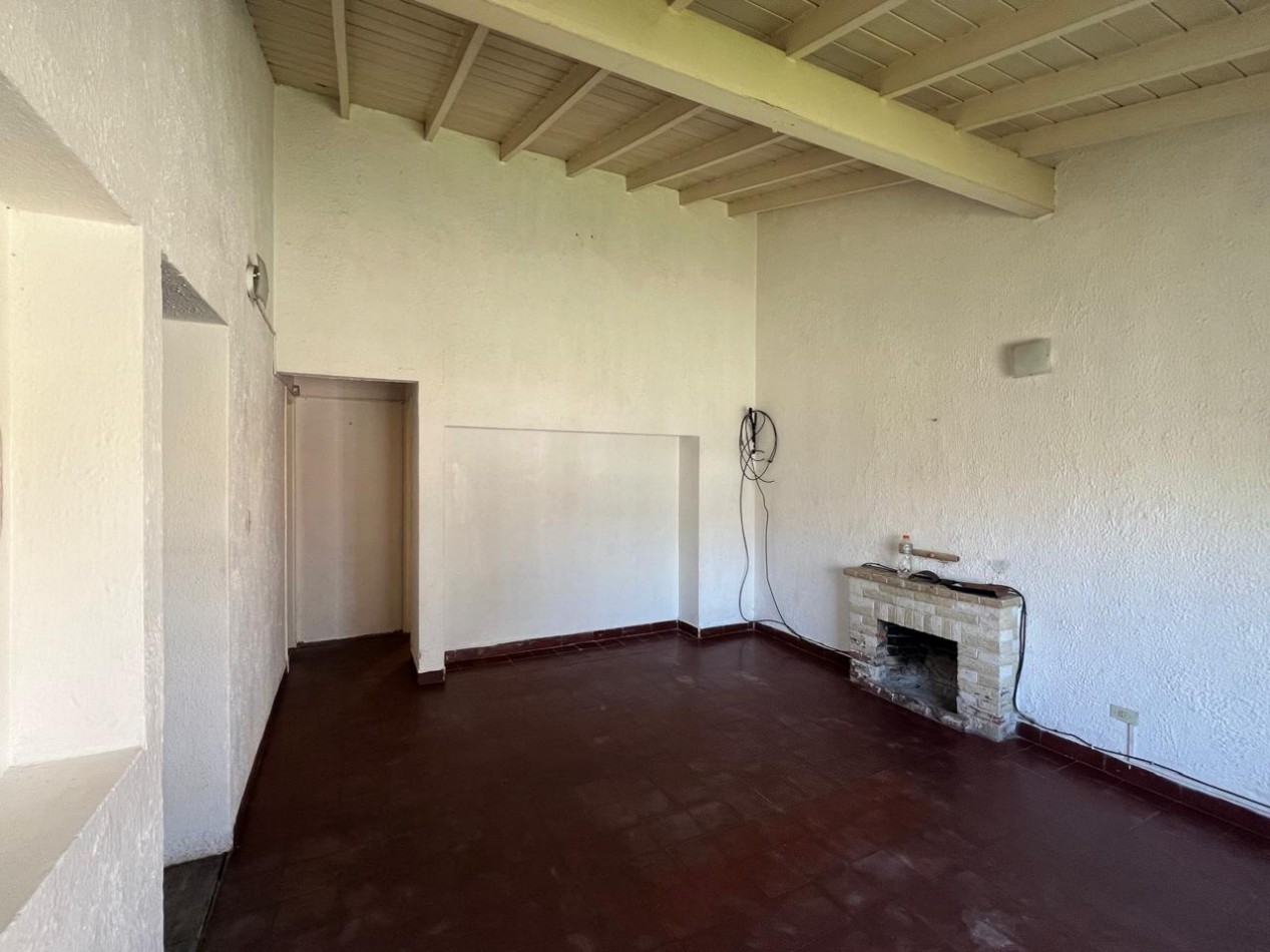 Casa en alquiler de 2 ambientes en Ciudad Evita
