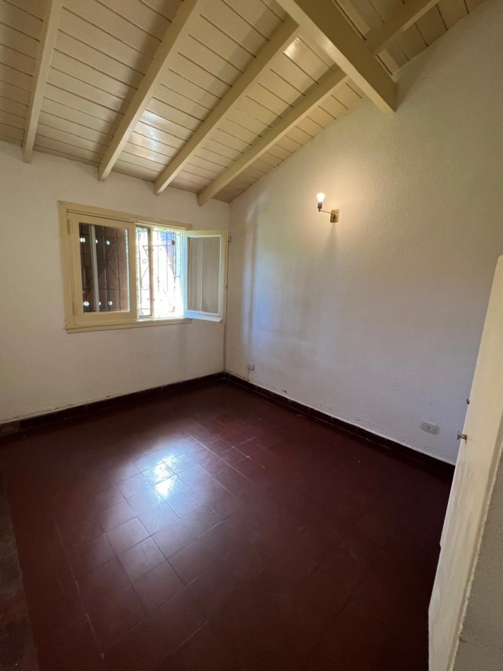 Casa en alquiler de 2 ambientes en Ciudad Evita