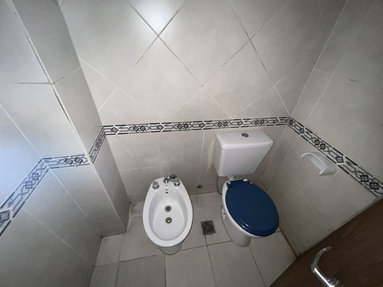 Duplex en alquiler de 2 dormitorios - Laferrere