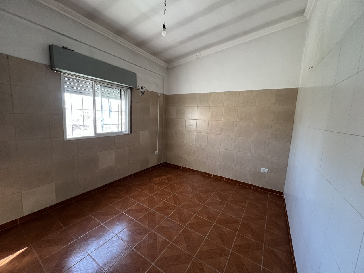 Duplex en alquiler de 2 dormitorios - Laferrere