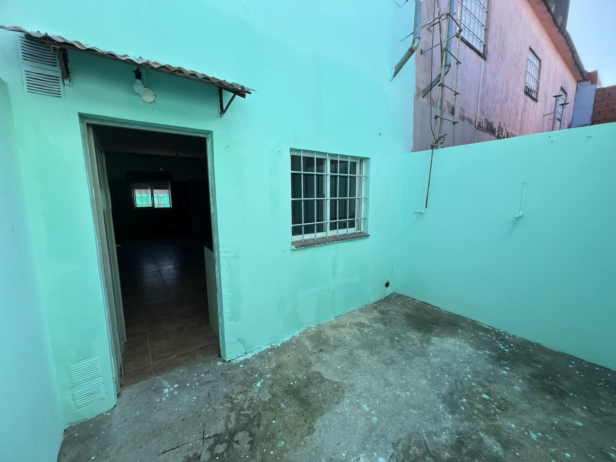 Duplex en alquiler de 2 dormitorios - Laferrere