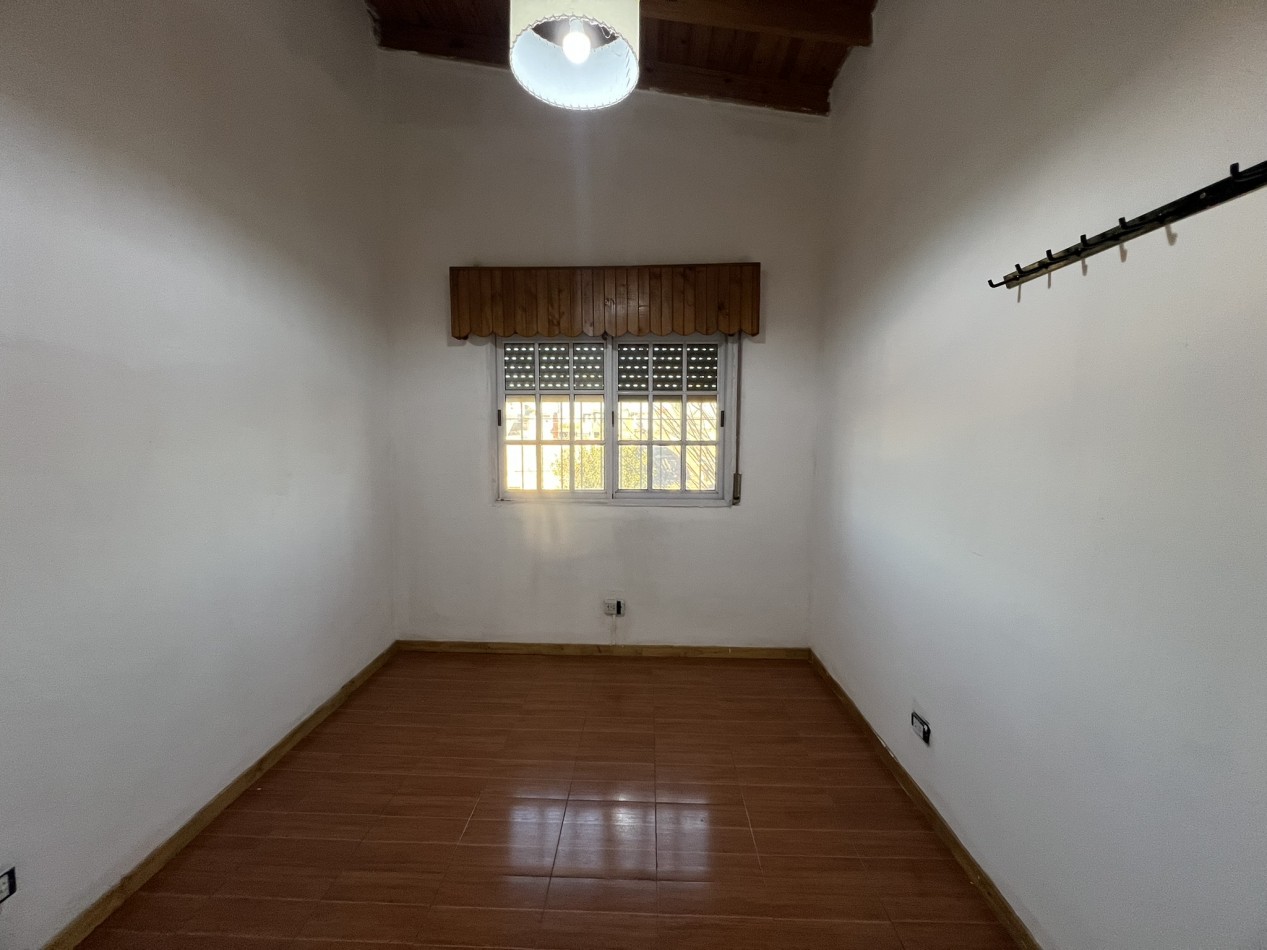 Departamento en alquiler de 3 ambientes - Laferrere
