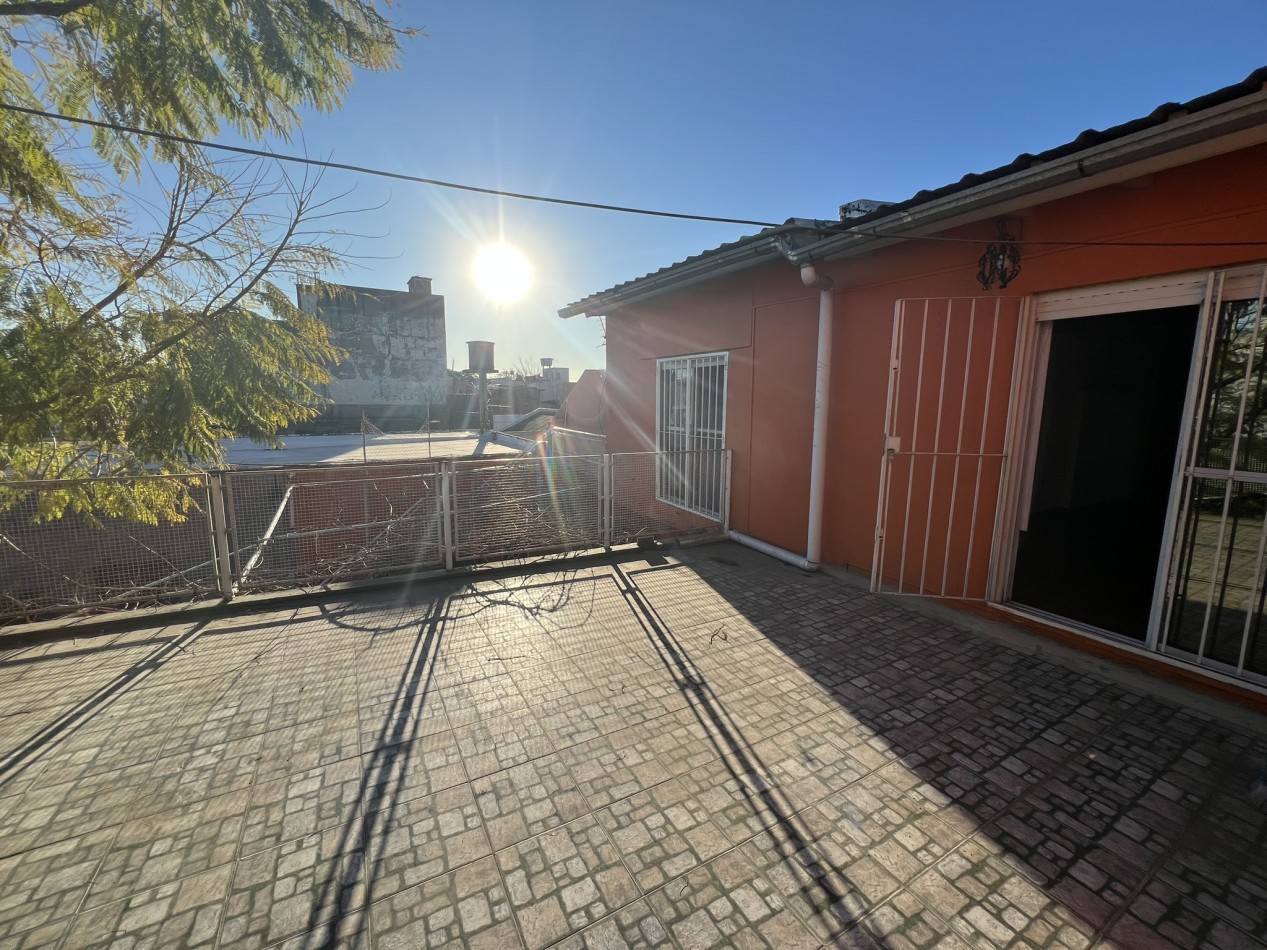 Departamento en alquiler de 3 ambientes - Laferrere