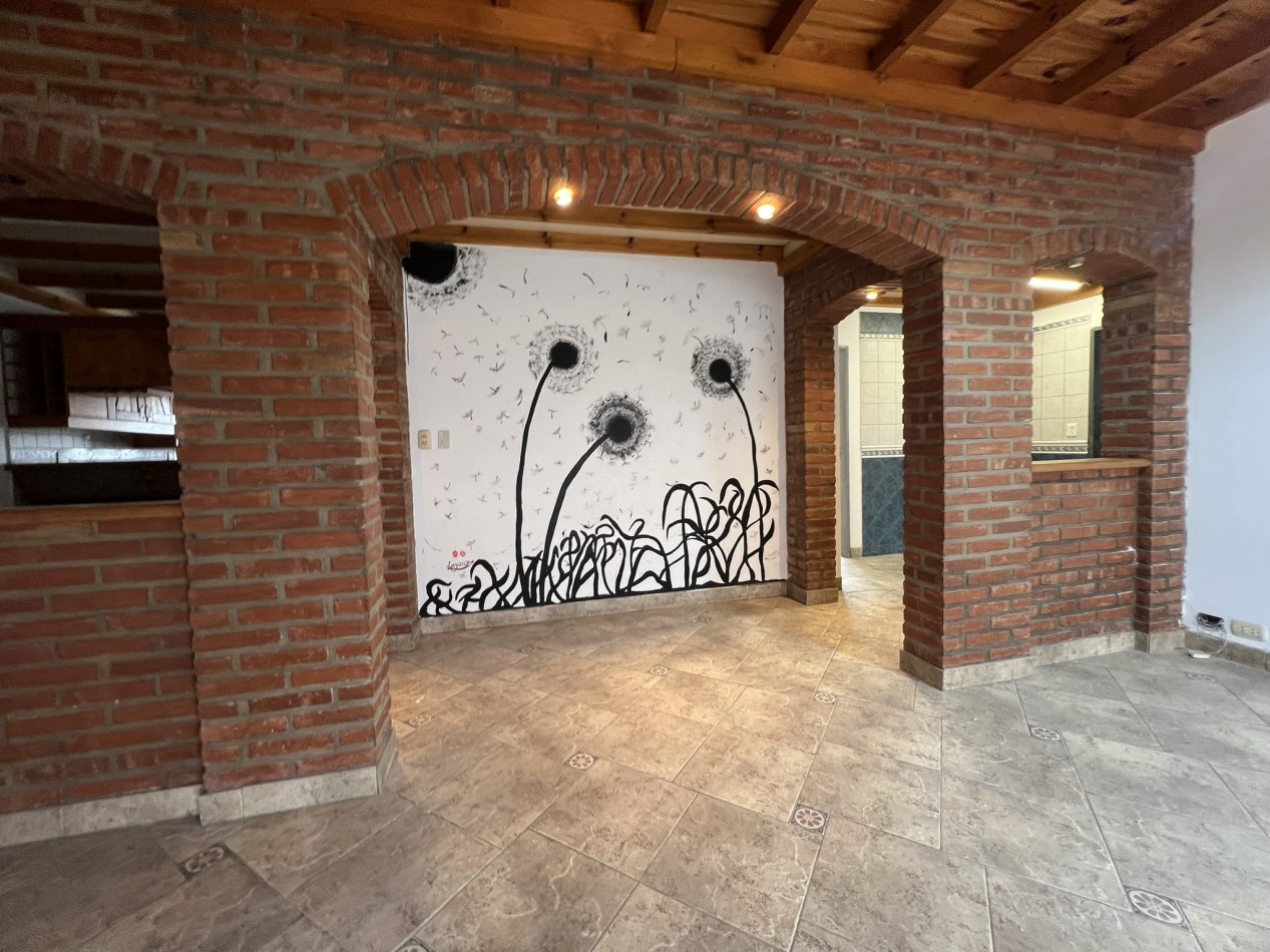 DEPARTAMENTO 4 AMBIENTES EN LA TABLADA 