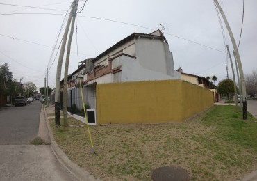 Casa en Venta de Dos Plantas - B. Cotevi