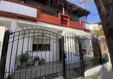 CASA EN ALQUILER 5 AMBIENTES 