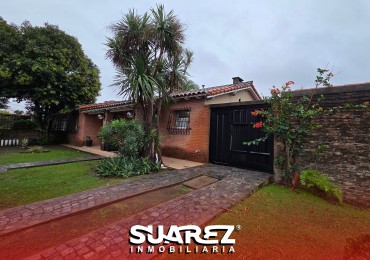 Chalet 4 ambientes con piscina - Ciudad Evita