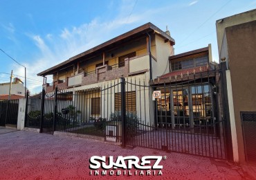 Impecable Casa de 4 Ambientes en Barrio Cotevi - Ciudad Evita